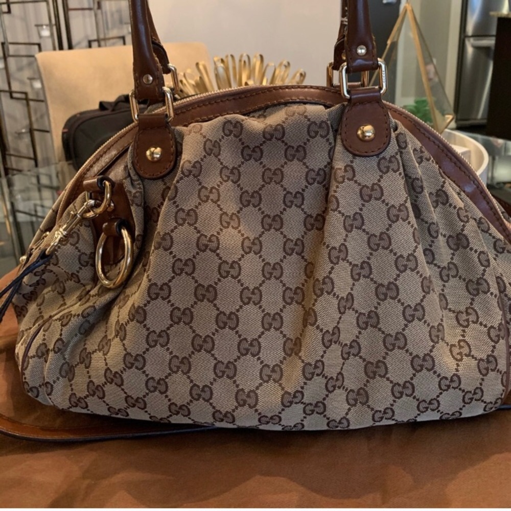 Gucci monogram handbag